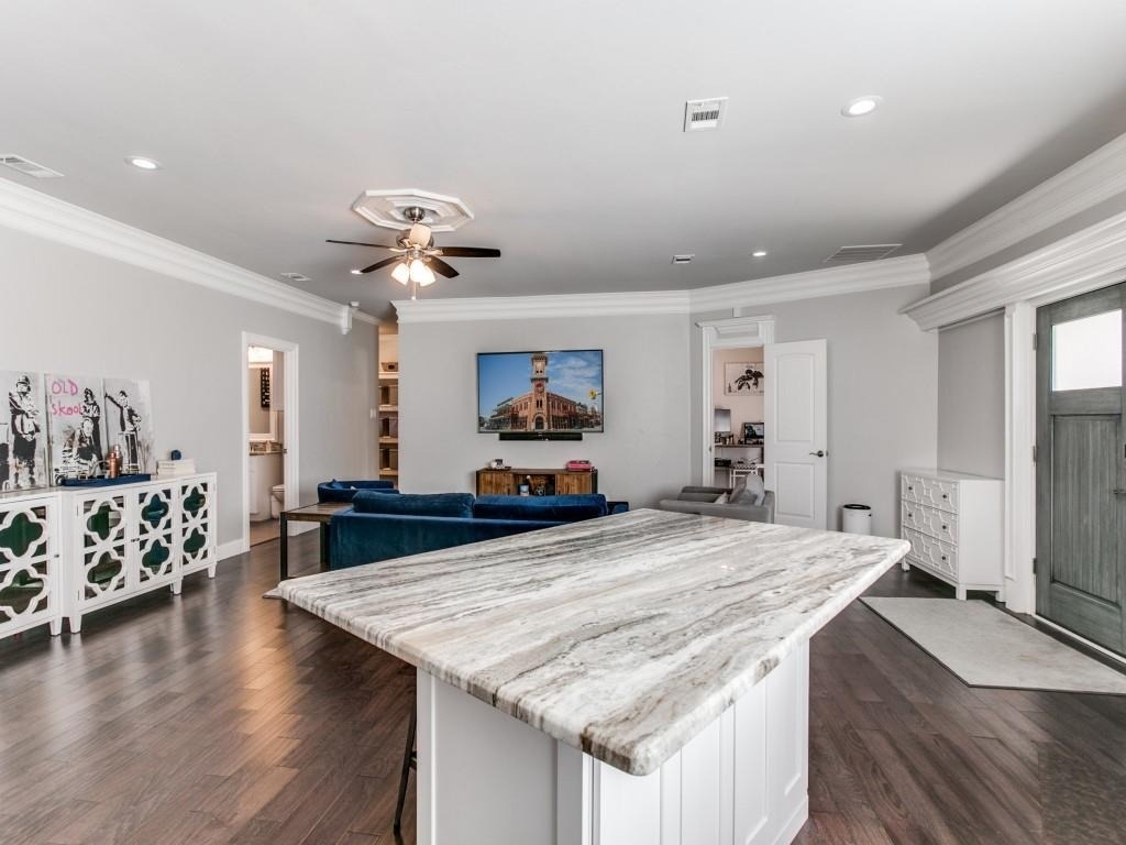507 E Dallas Road - Photo 4