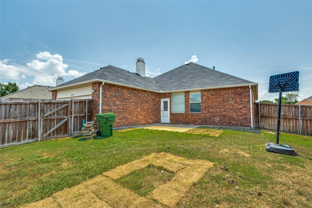 4021 Carrington Drive - Photo 24