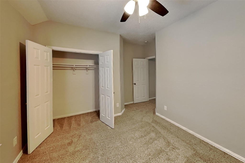 4408 Lansbury Lane - Photo 13