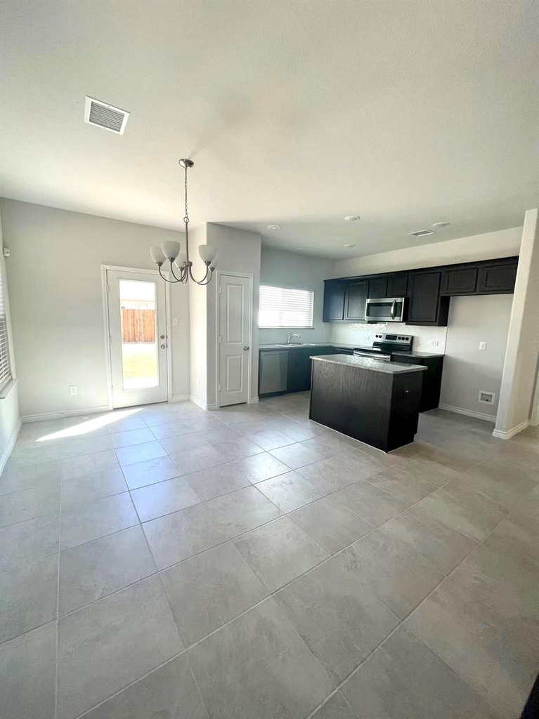 10517 Alpine Meadow Lane - Photo 3
