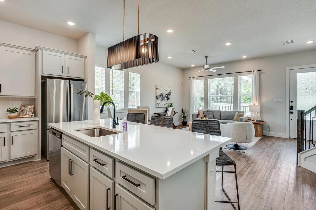 505 Mission Trail - Photo 5