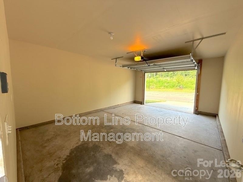 15708 Country House Street - Photo 16