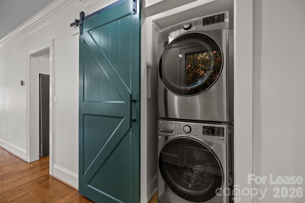 1705 Fountain View - Photo 12