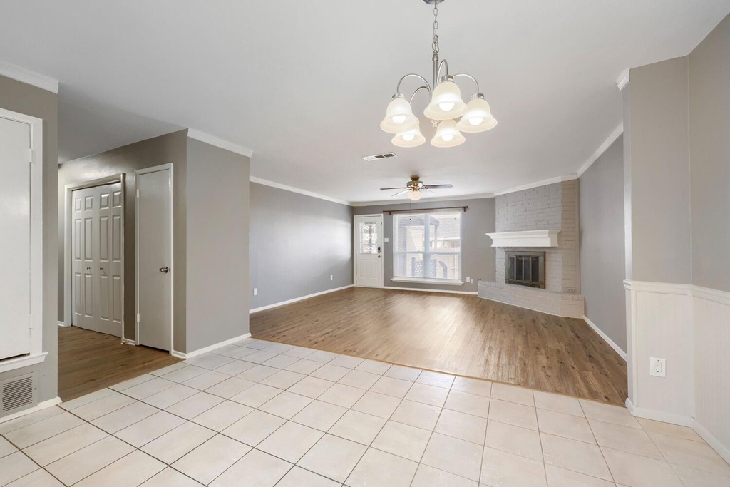 22 E Townhouse Lane - Photo 4