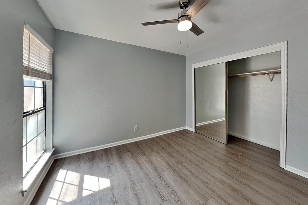 420 Dollins Street - Photo 8