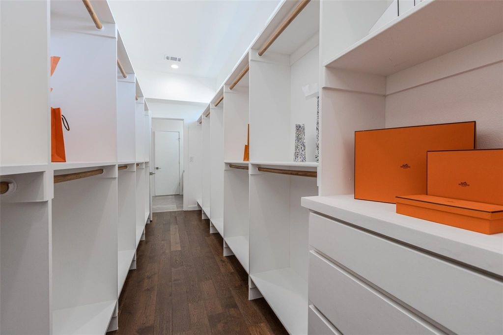 9742 Sunset Drive - Photo 28