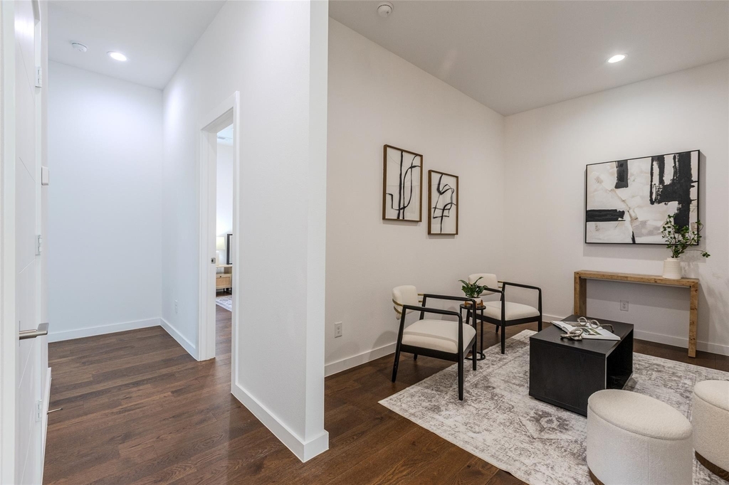 9742 Sunset Drive - Photo 10