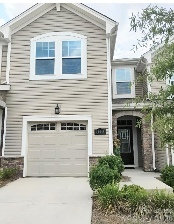 15640 Little Bluestem Street - Photo 0