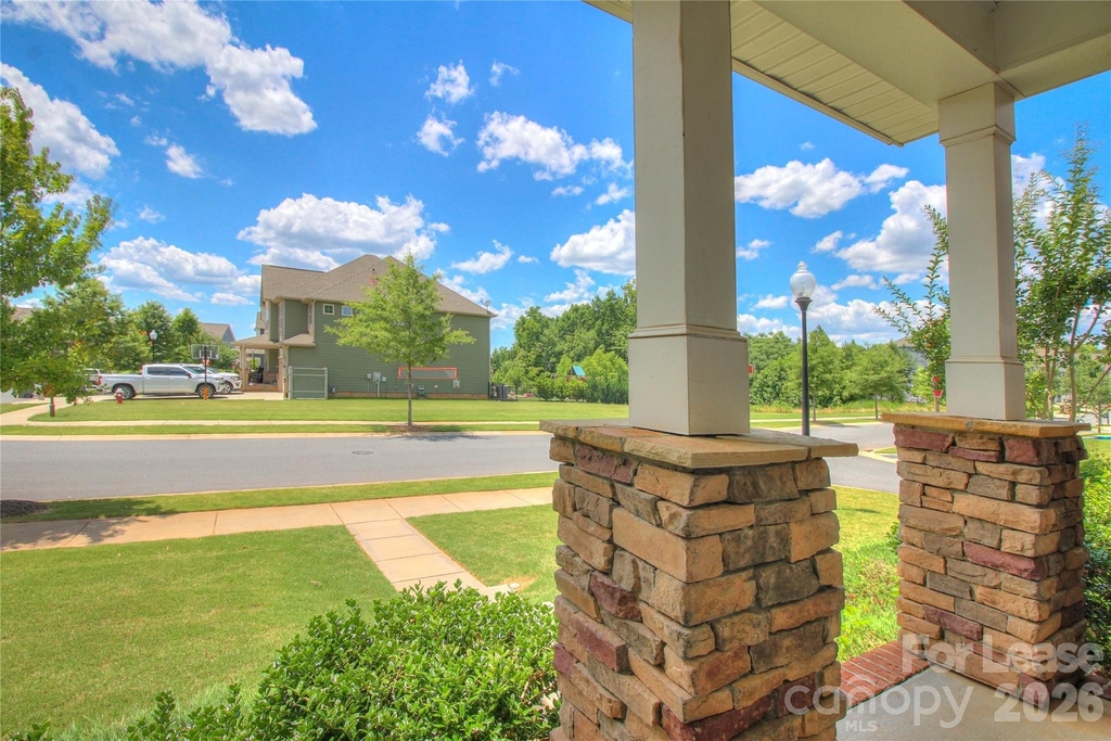 3007 Silverwood Drive - Photo 27