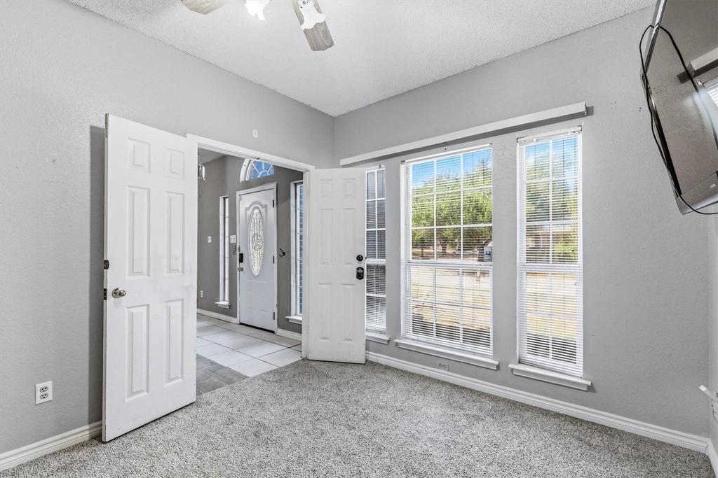 2324 Boardwalk Drive - Photo 7
