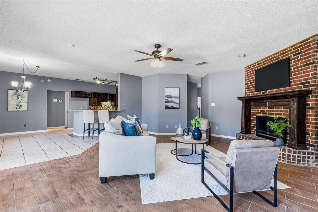 2324 Boardwalk Drive - Photo 6