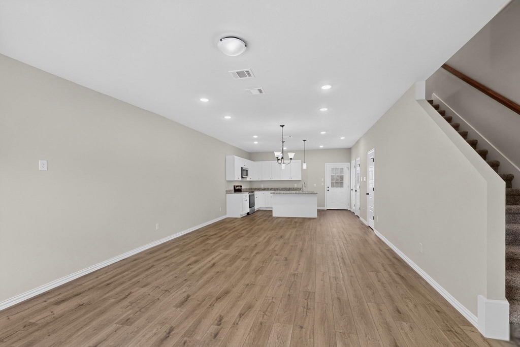 3327 Eastland Street - Photo 6
