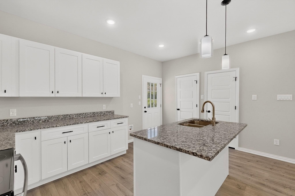 3327 Eastland Street - Photo 8