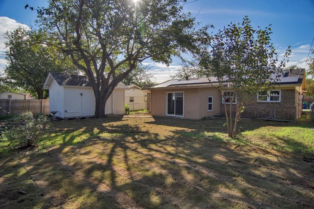 6904 Yorkston Street - Photo 7