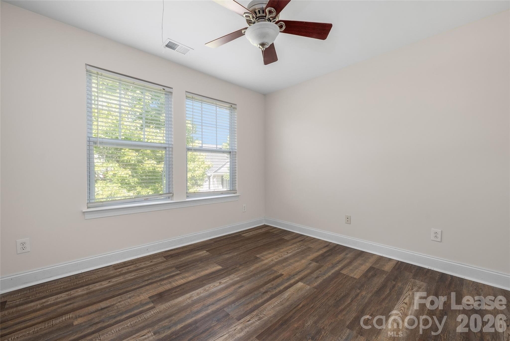 15613 Seafield Lane - Photo 22