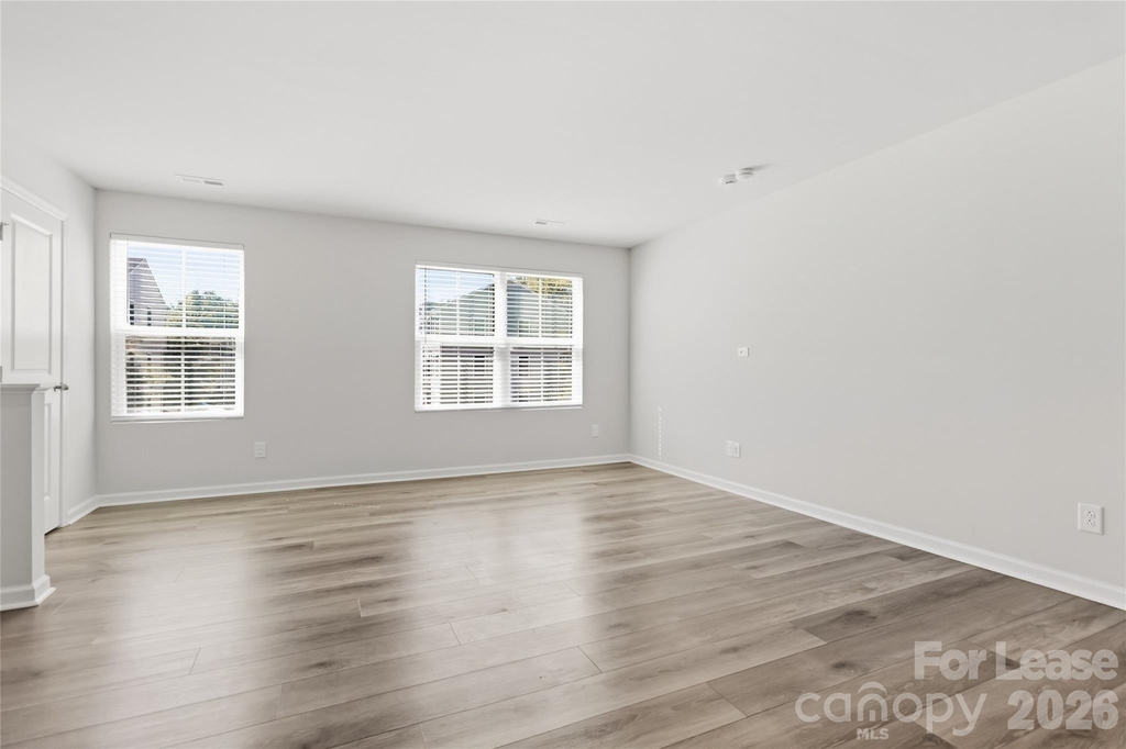 1134 Canando Street - Photo 14