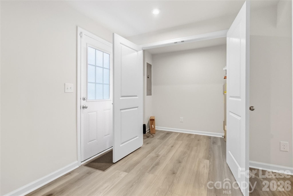 1134 Canando Street - Photo 6