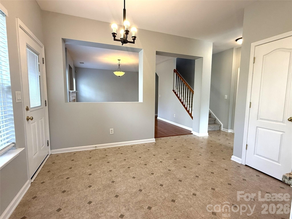 16727 Macanthra Drive - Photo 13