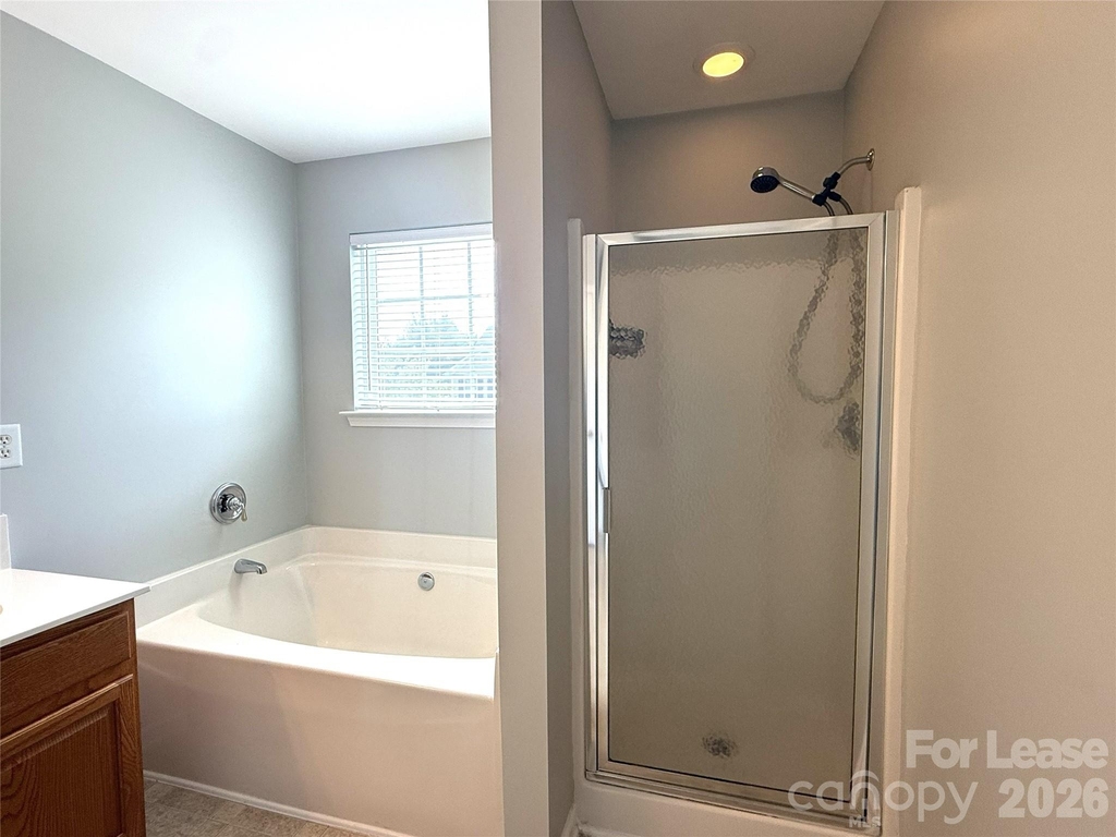 16727 Macanthra Drive - Photo 26
