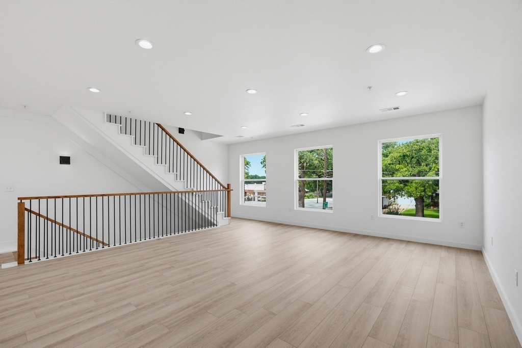 510 S Oconnor Road - Photo 2