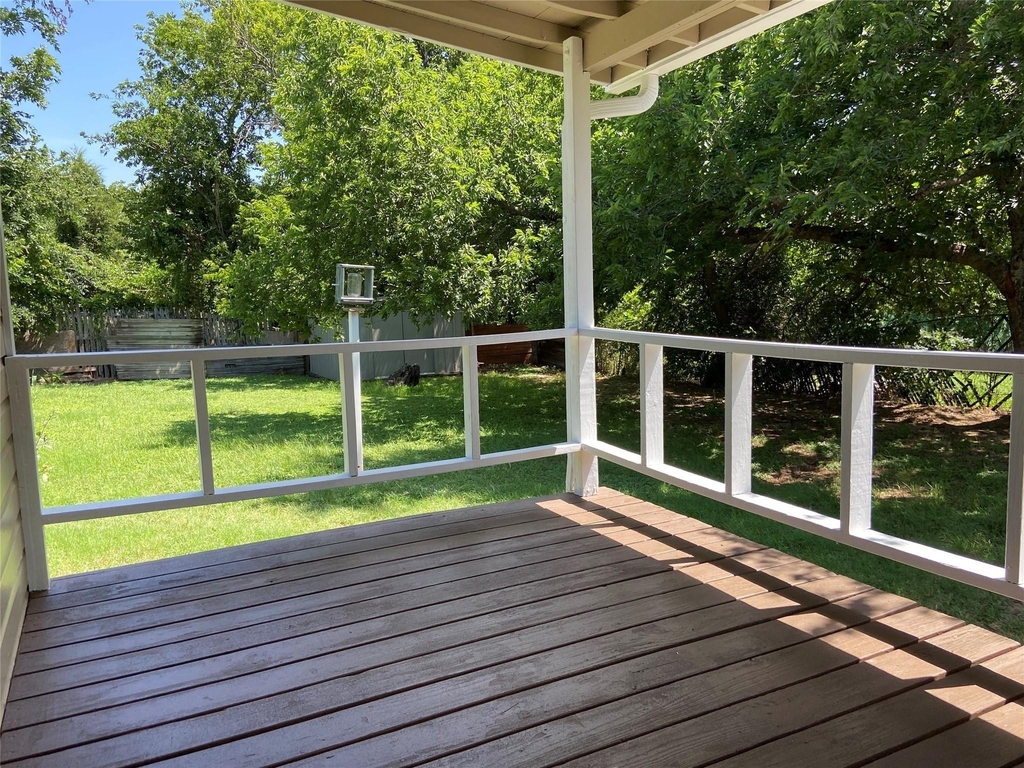 506 N Lamar Street - Photo 10