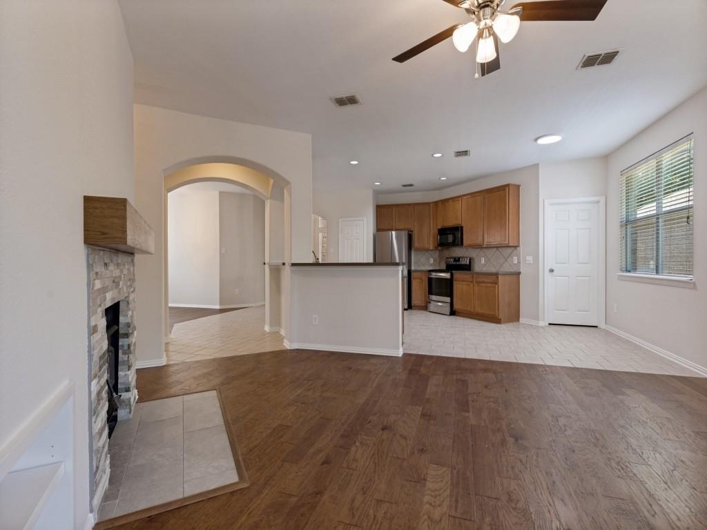 1906 Pecan Grove Drive - Photo 6