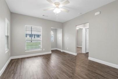 426 W Coffin Street - Photo 4