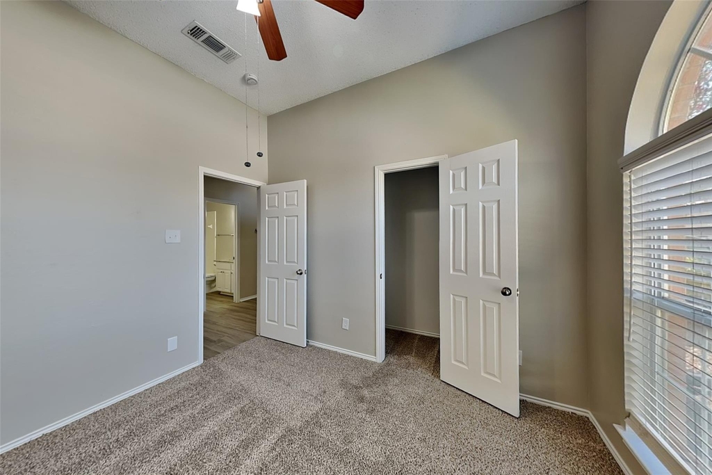 8908 Saranac Trail - Photo 11