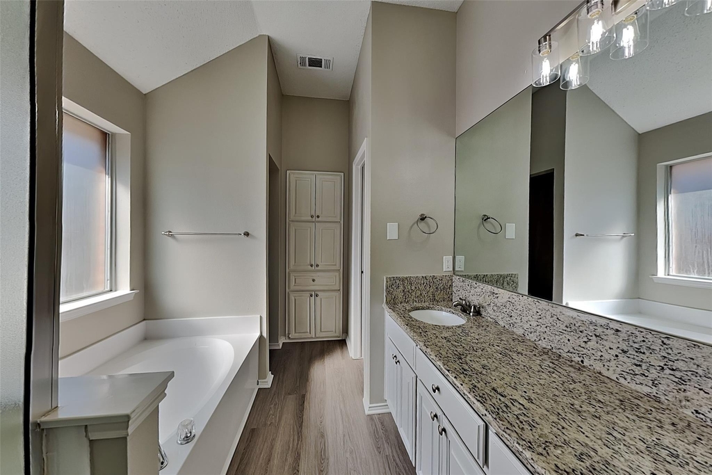 8908 Saranac Trail - Photo 8