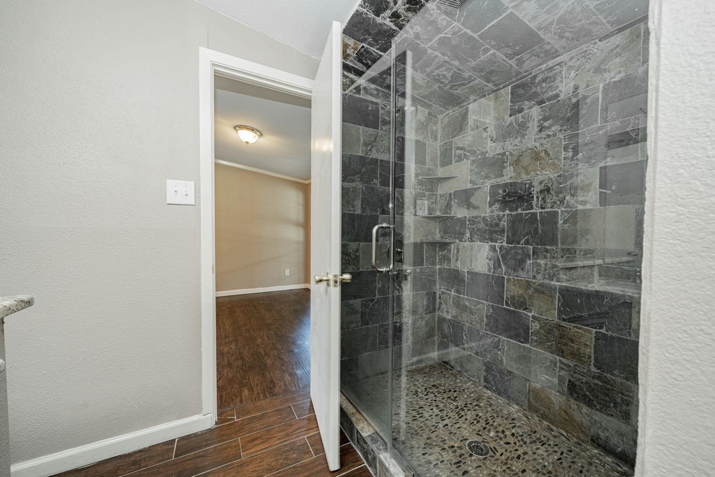 102 Northwood Place - Photo 19