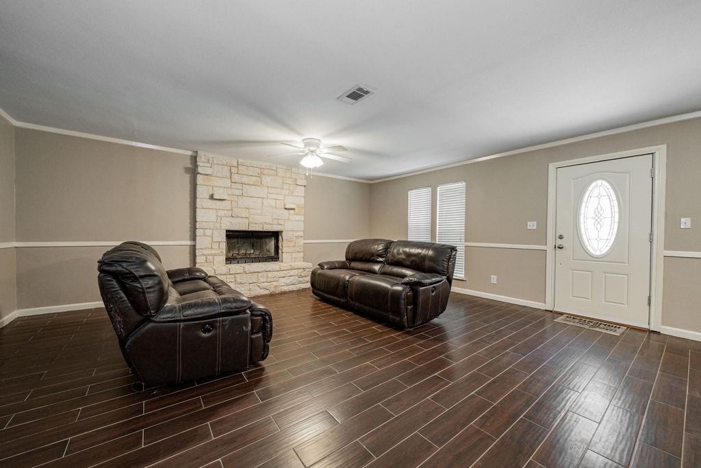 102 Northwood Place - Photo 5