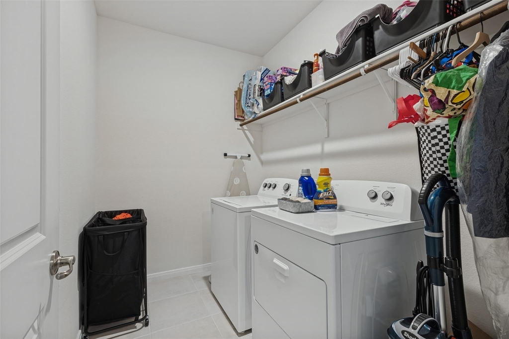 1601 Grand Villa Street - Photo 21
