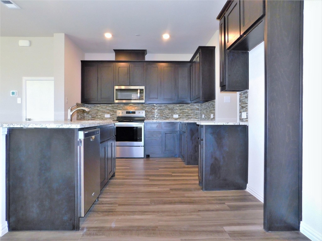 3325 Solana Circle - Photo 8