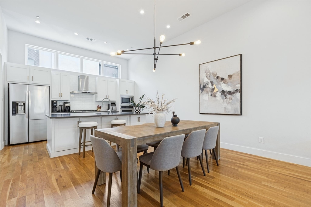 3200 Ross Avenue - Photo 8
