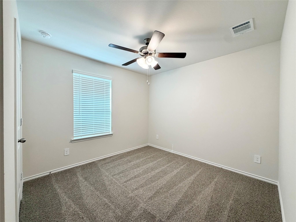 412 Saddle Blanket Drive - Photo 4
