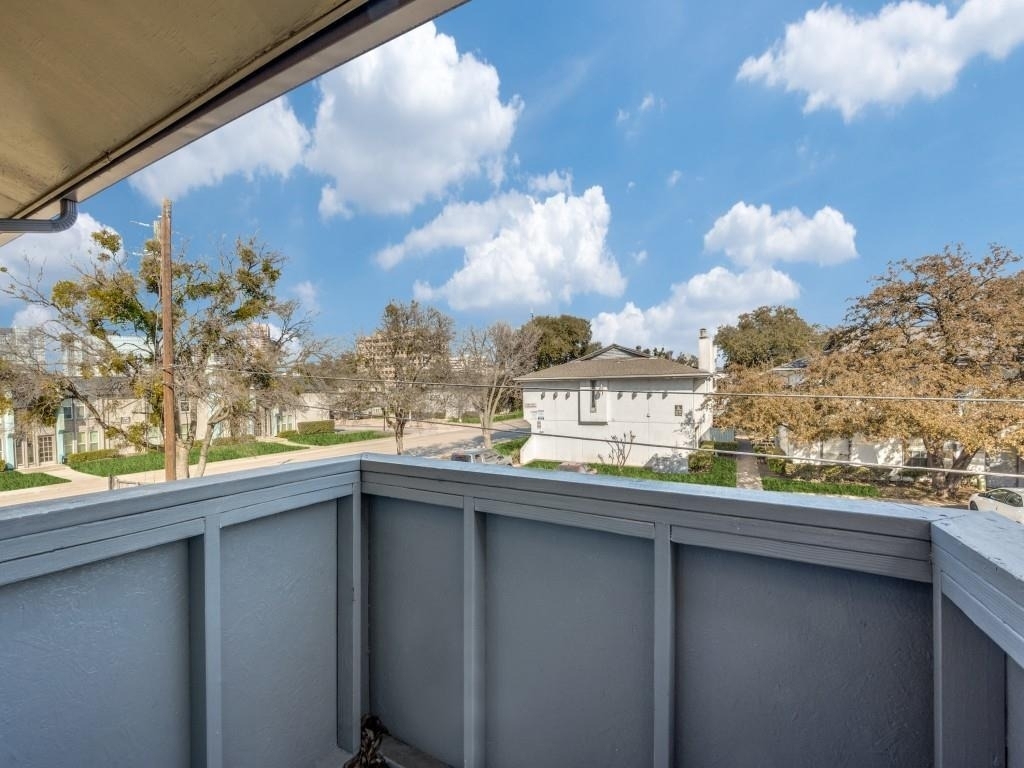 5603 Harvest Hill Road - Photo 10