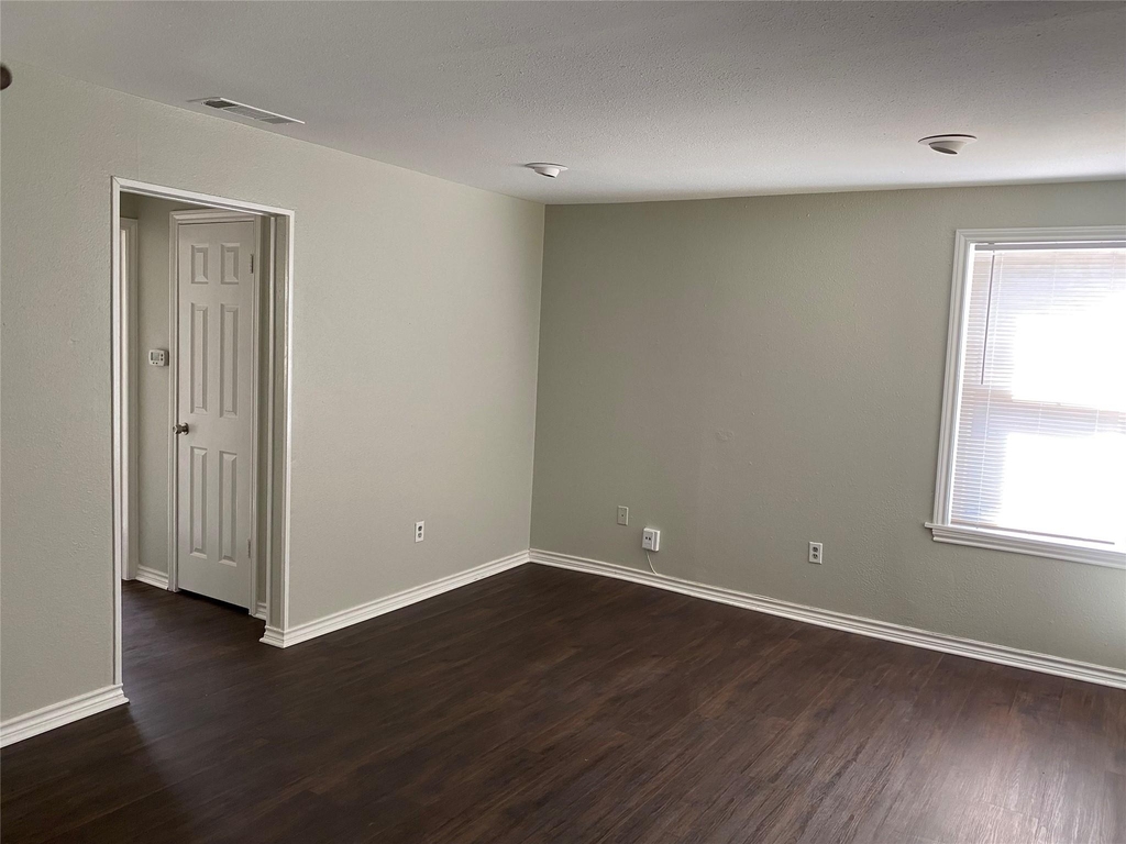 4936 Worth Street - Photo 3