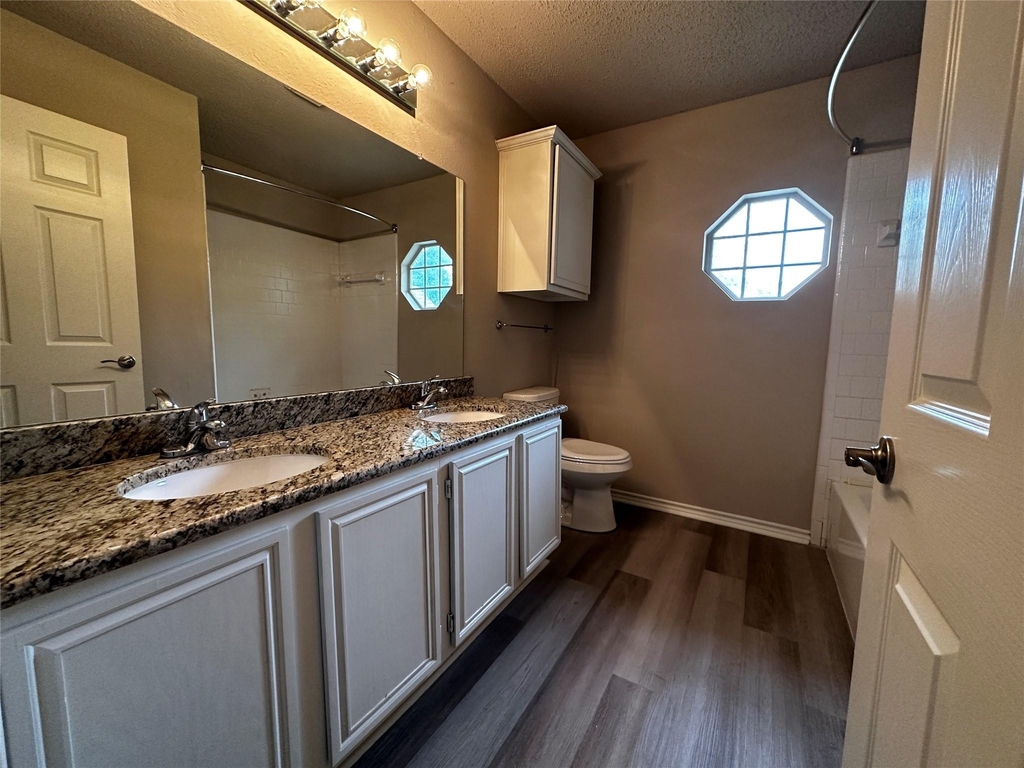 4761 Waterway Drive N - Photo 19