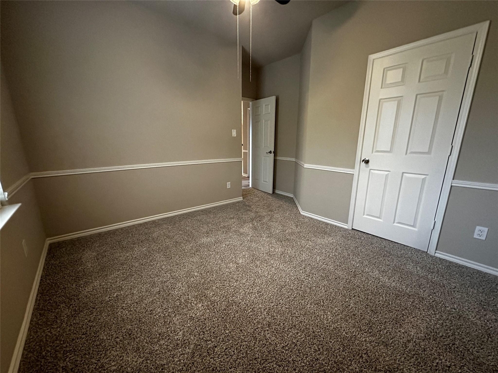 4761 Waterway Drive N - Photo 18