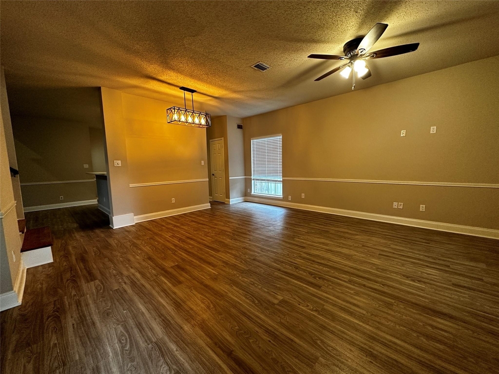 4761 Waterway Drive N - Photo 9