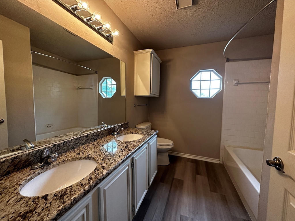 4761 Waterway Drive N - Photo 20