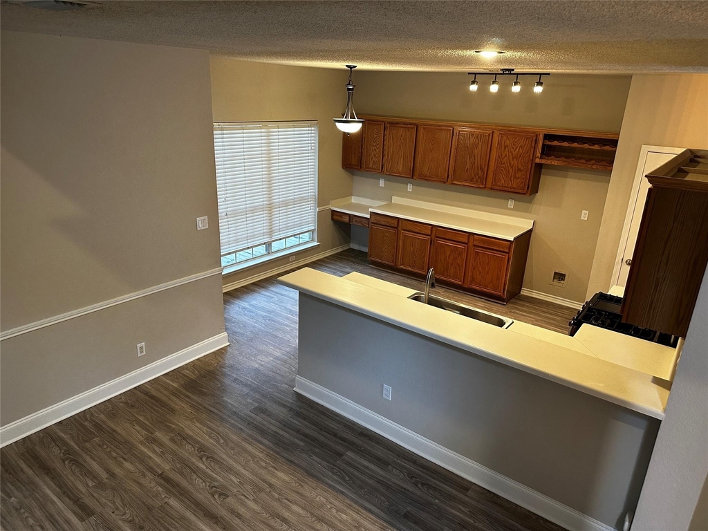 4761 Waterway Drive N - Photo 2