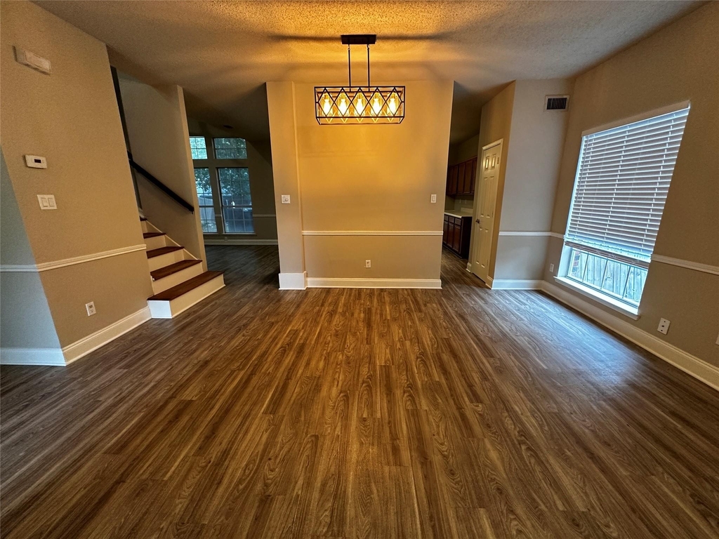 4761 Waterway Drive N - Photo 7