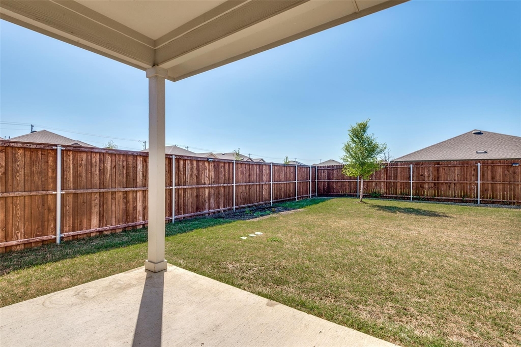 980 Fueller Drive - Photo 16