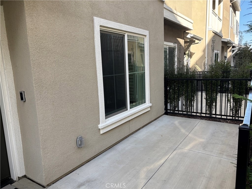 1395 Reliance - Photo 2