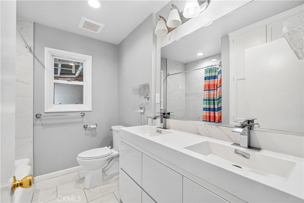 1422 N Sultana - Photo 5