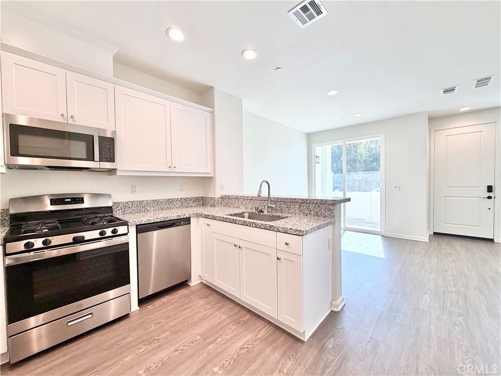 41974 Emelia Street - Photo 13