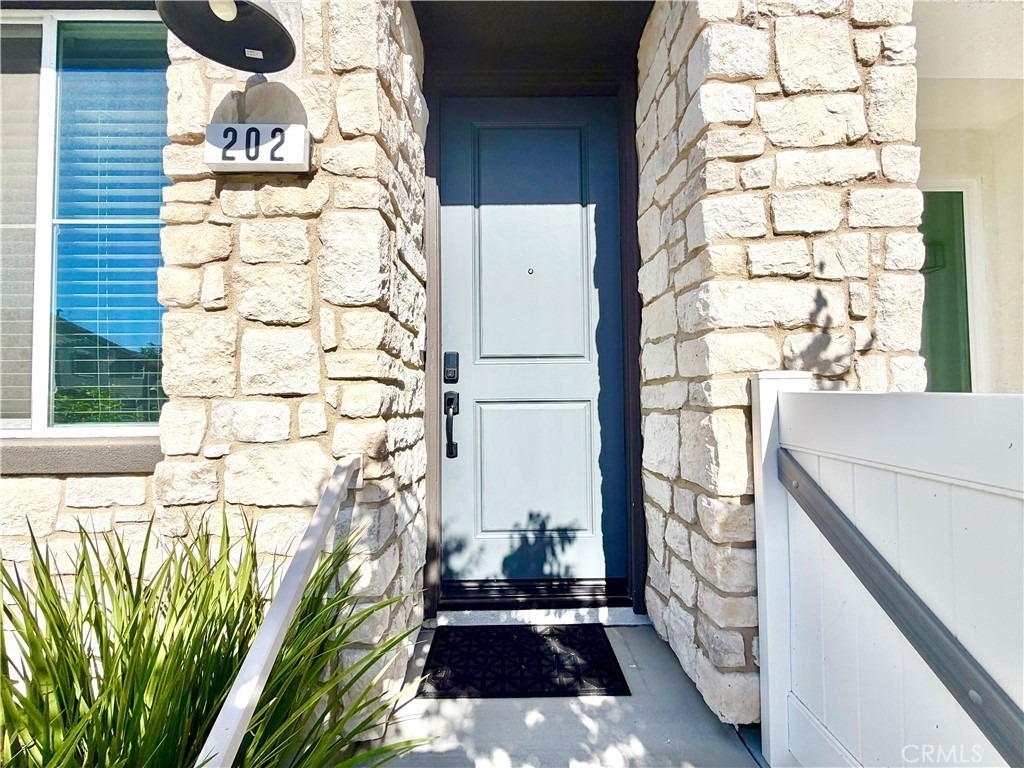 41974 Emelia Street - Photo 3