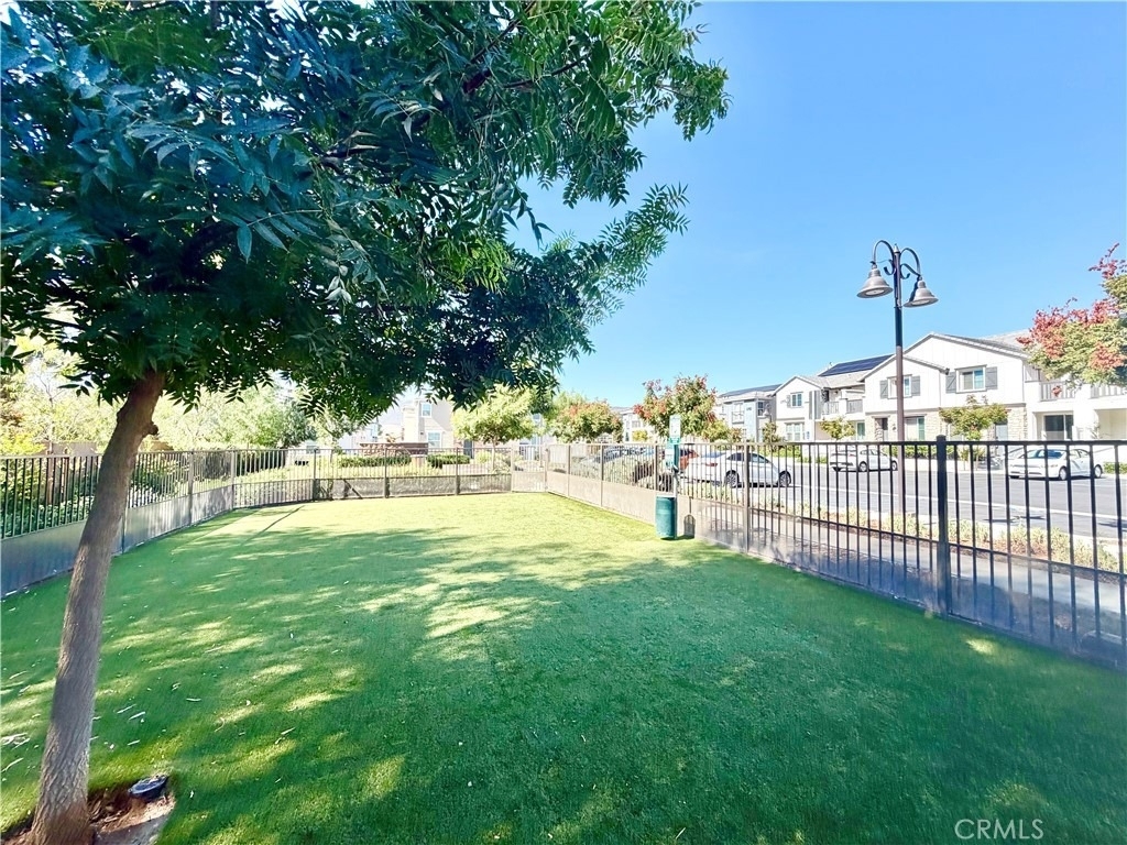 41974 Emelia Street - Photo 41