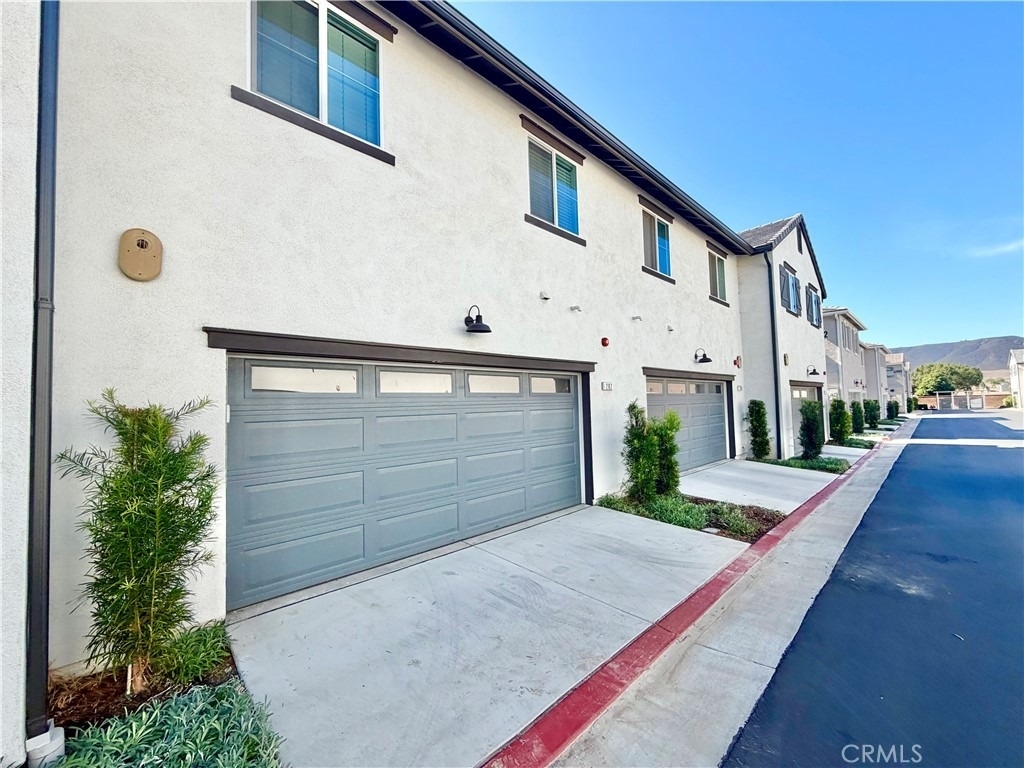 41974 Emelia Street - Photo 46